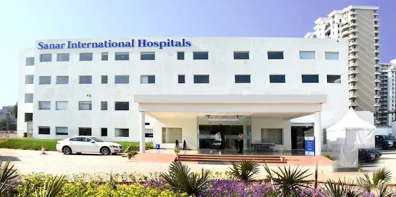 Hospital: Shalby Sanar International Hospital